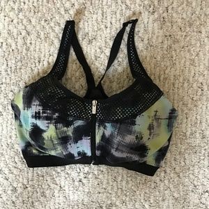 Victoria Sport Knockout Front-Close Sport Bra 34DD